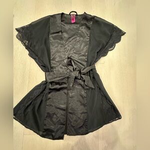 La Senza satin robe size S-M